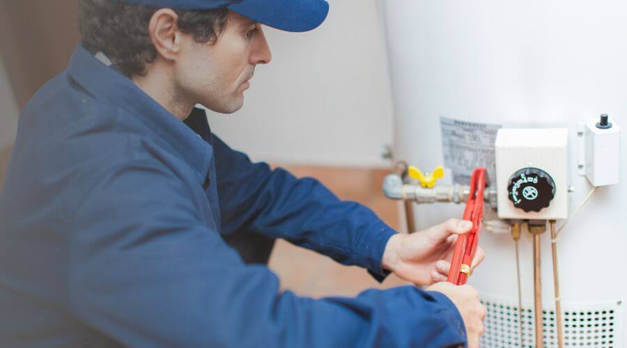 Local annual plumbing maintenance in McKinnon, WY